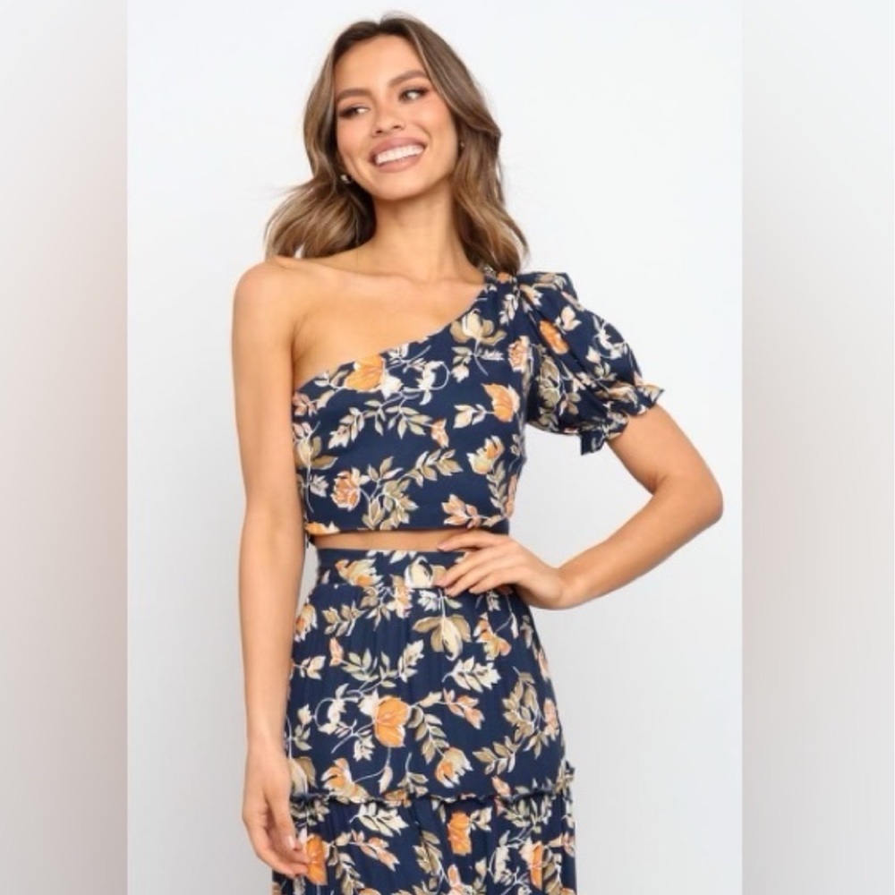 Seven Wonders Floral One-Shoulder Top (skirt in separate listing)